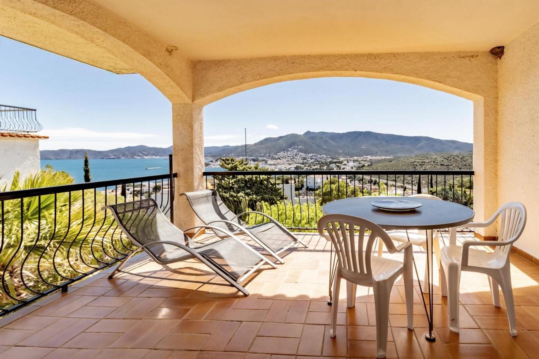 Grifeu 11 Con Terraza Y Vista Al Mar Appartement